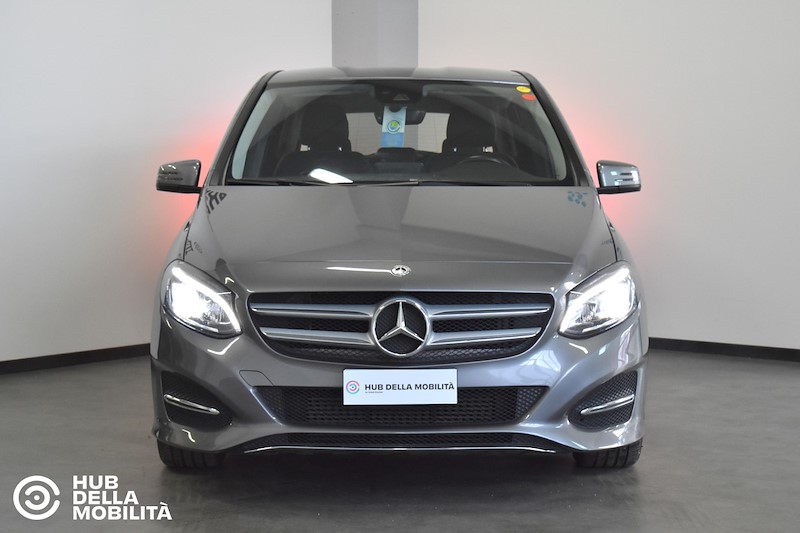 MERCEDES-BENZ B 180 d Automatic Sport